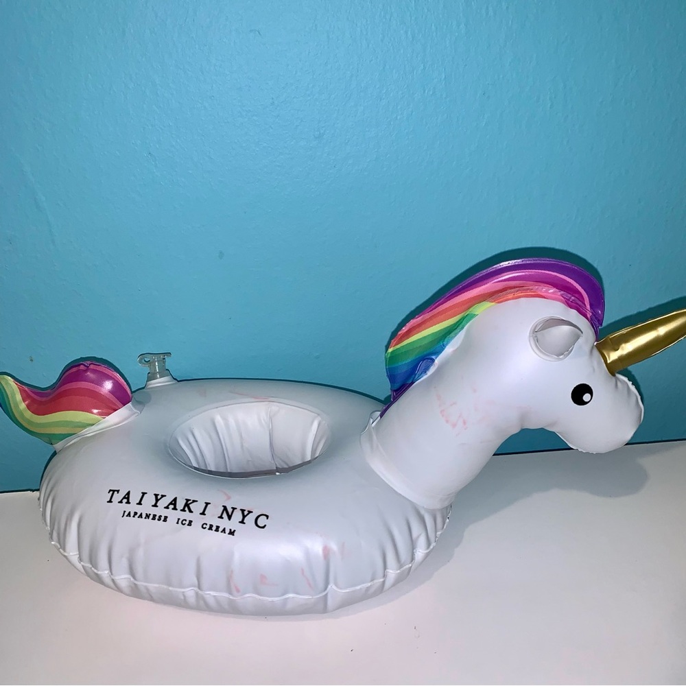 Taiyaki Unicorn Floatie Cup Holder